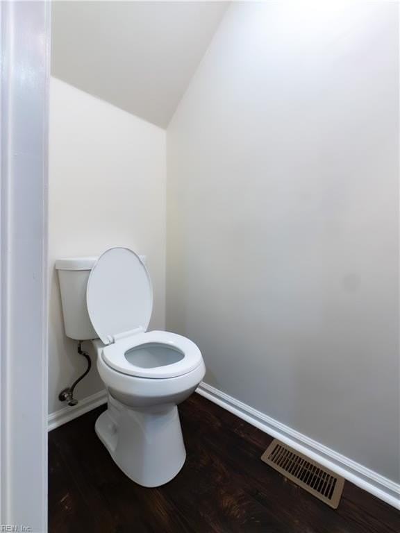 3021 Bay Shore Ln - Photo 4 of 32