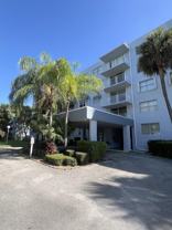 480 Executive Center Dr #2D - Photo 1 of 1