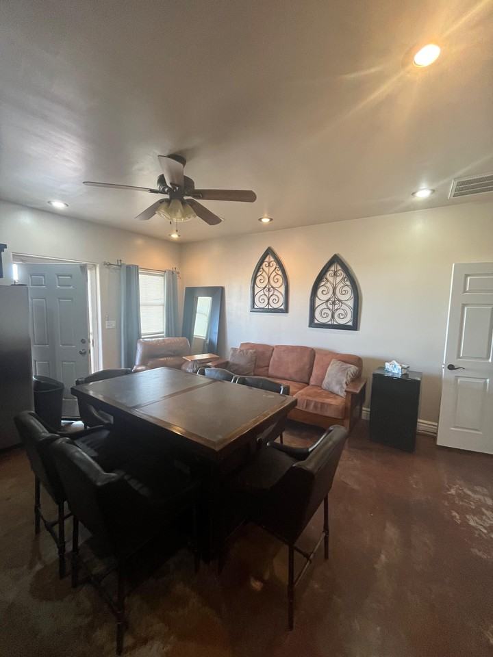 Buffalo Creek Dr - Photo 3 of 7