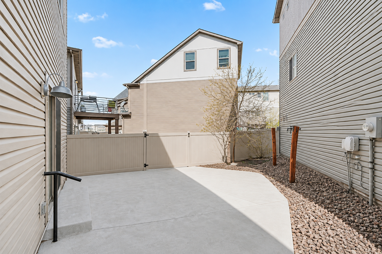 6291 John Muir Trl - Photo 6 of 19