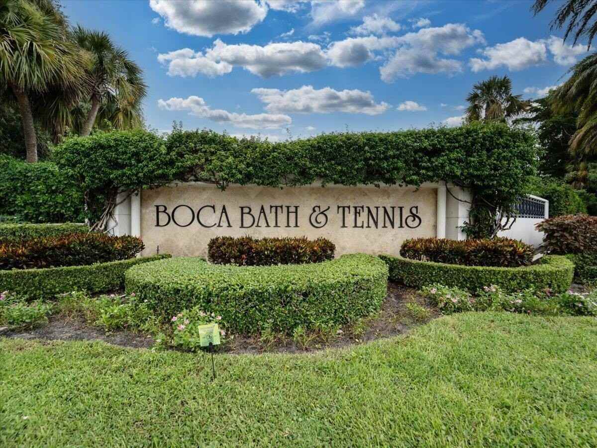 2908 Banyan Boulevard Cir Nw - Photo 2 of 50