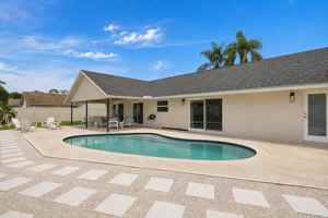 featured image of 1259 Barnstaple Cir