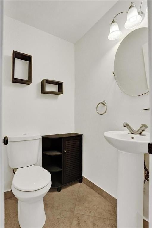 4924 Sheridan St - Photo 6 of 35