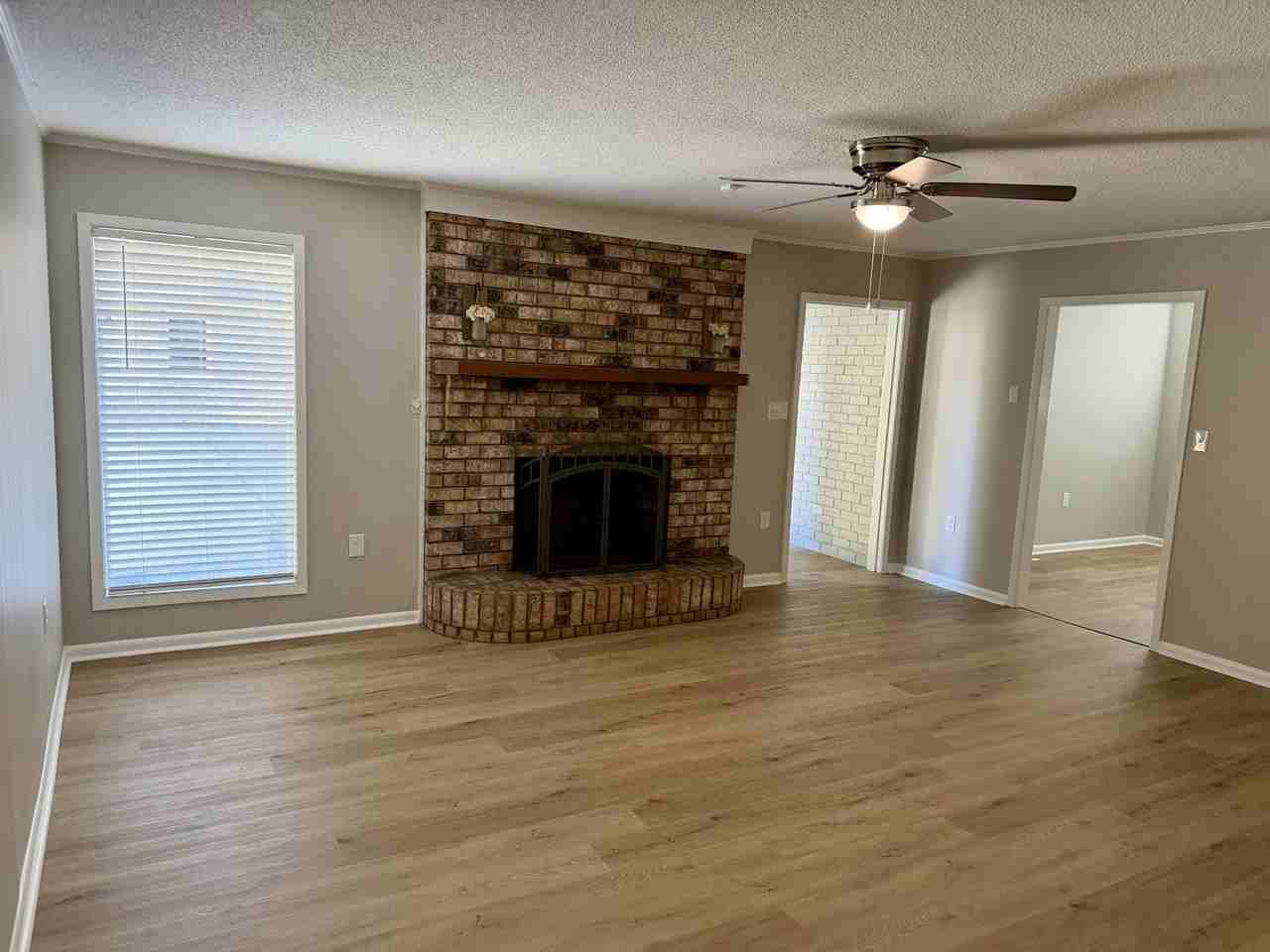 3019 Magnolia Place - Photo 3 of 25