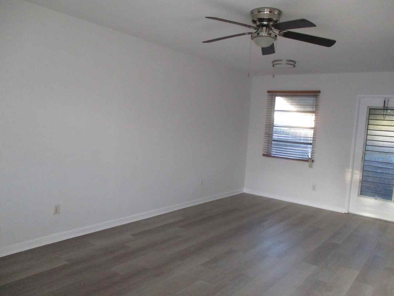 2640 Pierce St #9 - Photo 3 of 12