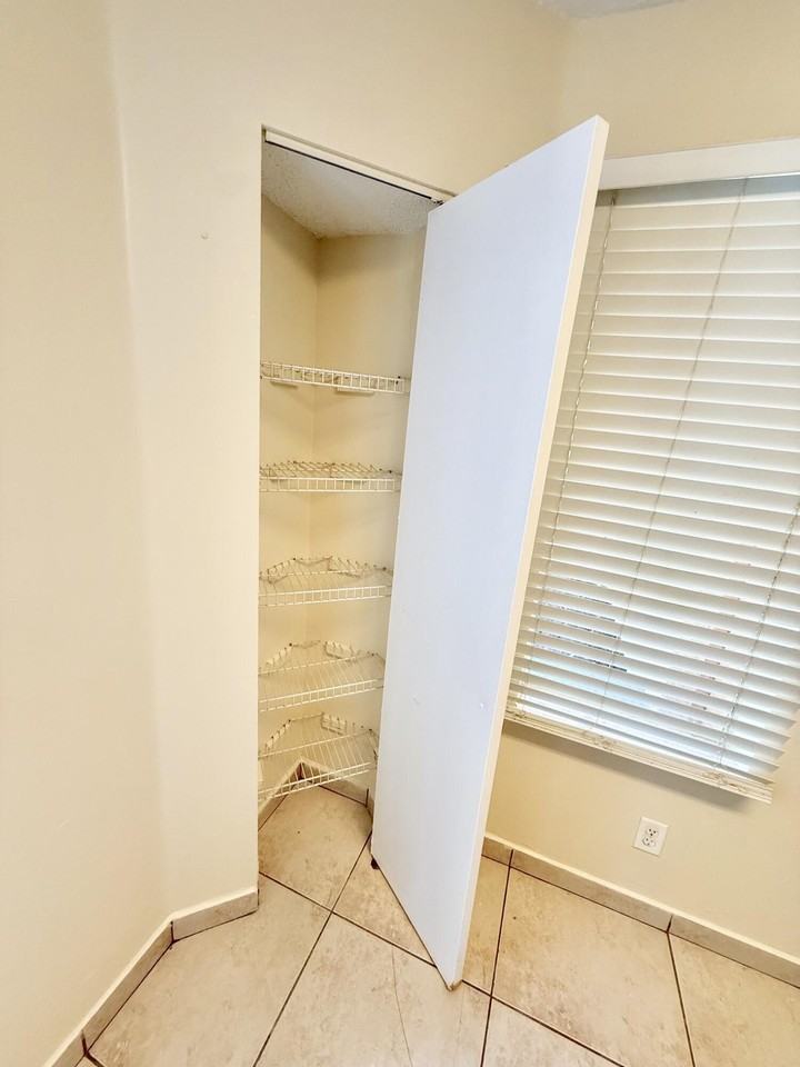 968 Coral Club Dr #968 - Photo 4 of 16