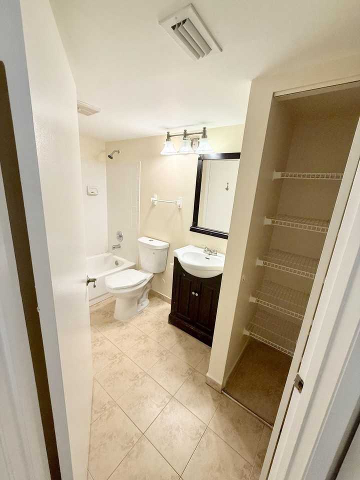 968 Coral Club Dr #968 - Photo 6 of 16