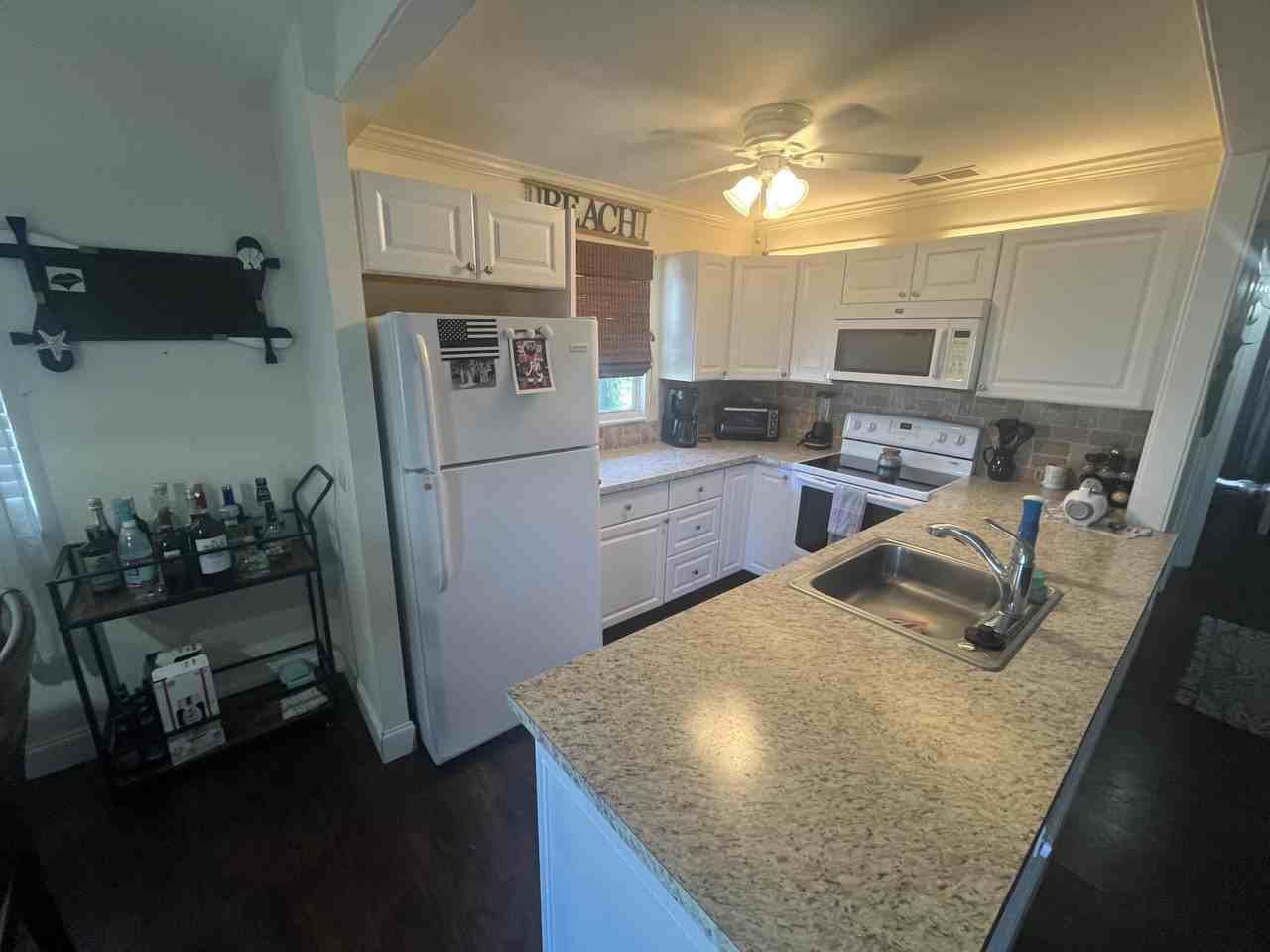 132 Monaco C - Photo 2 of 18
