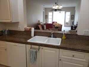 27 Harbour Isle Dr W #305 - Photo 3 of 31