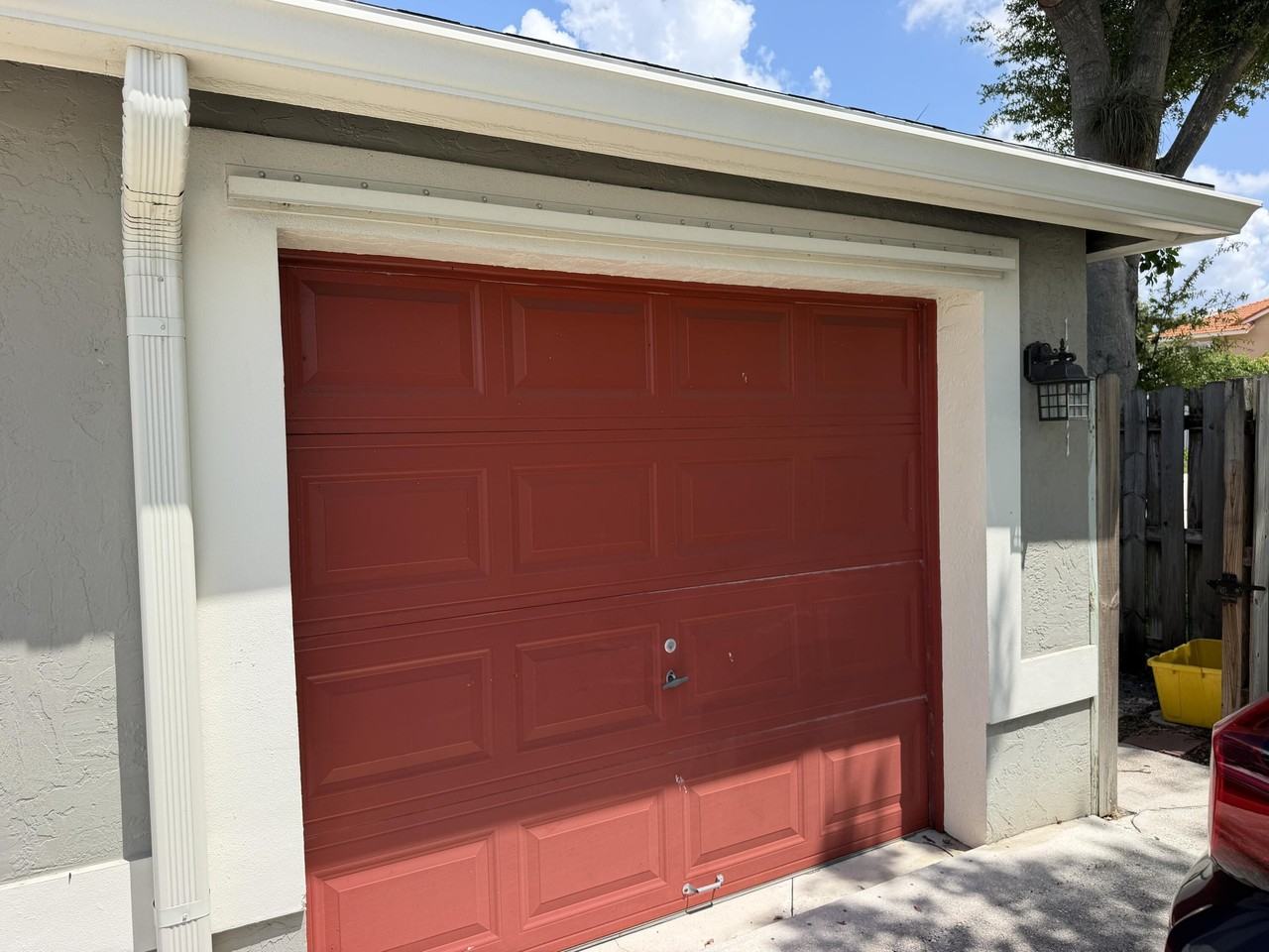 14011 Veronica Ct - Photo 2 of 29