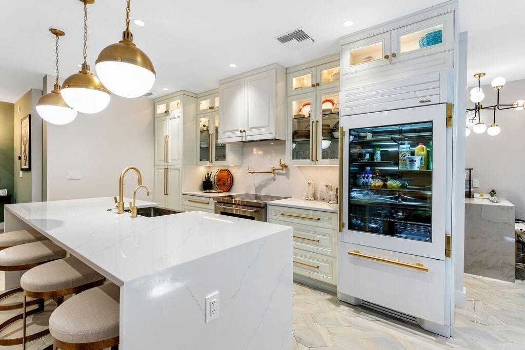 401 Worth Ave #2020 - Photo 4 of 17