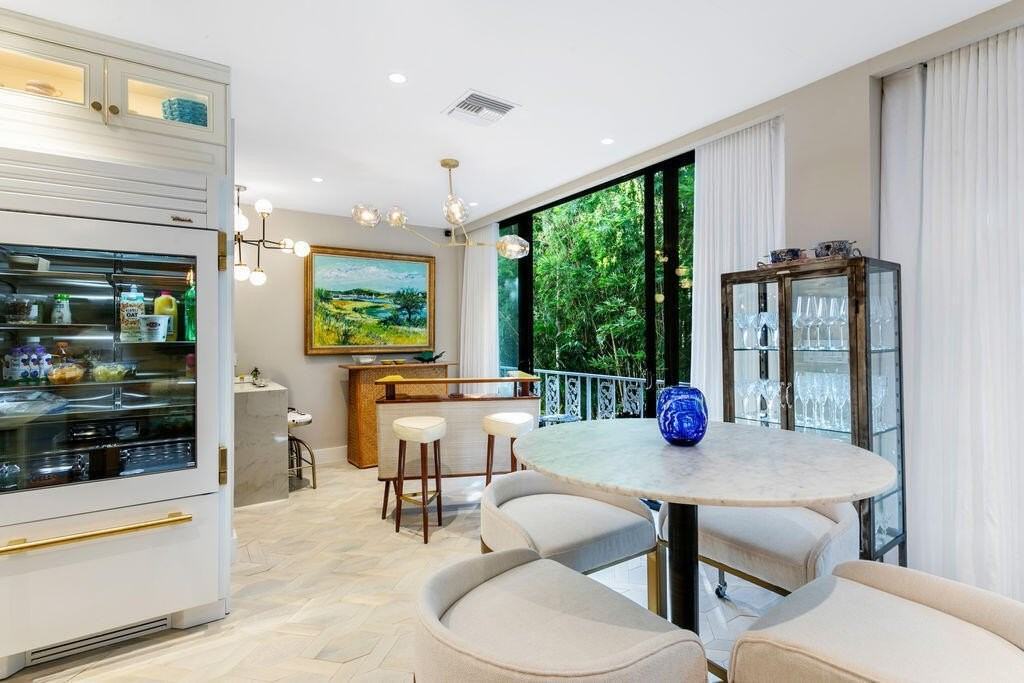 401 Worth Ave #2020 - Photo 7 of 17