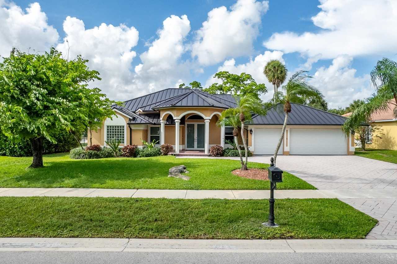 15622 Cypress Park Dr - Photo 7 of 50