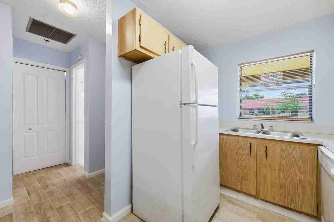 506 Glenwood Dr - Photo 7 of 25