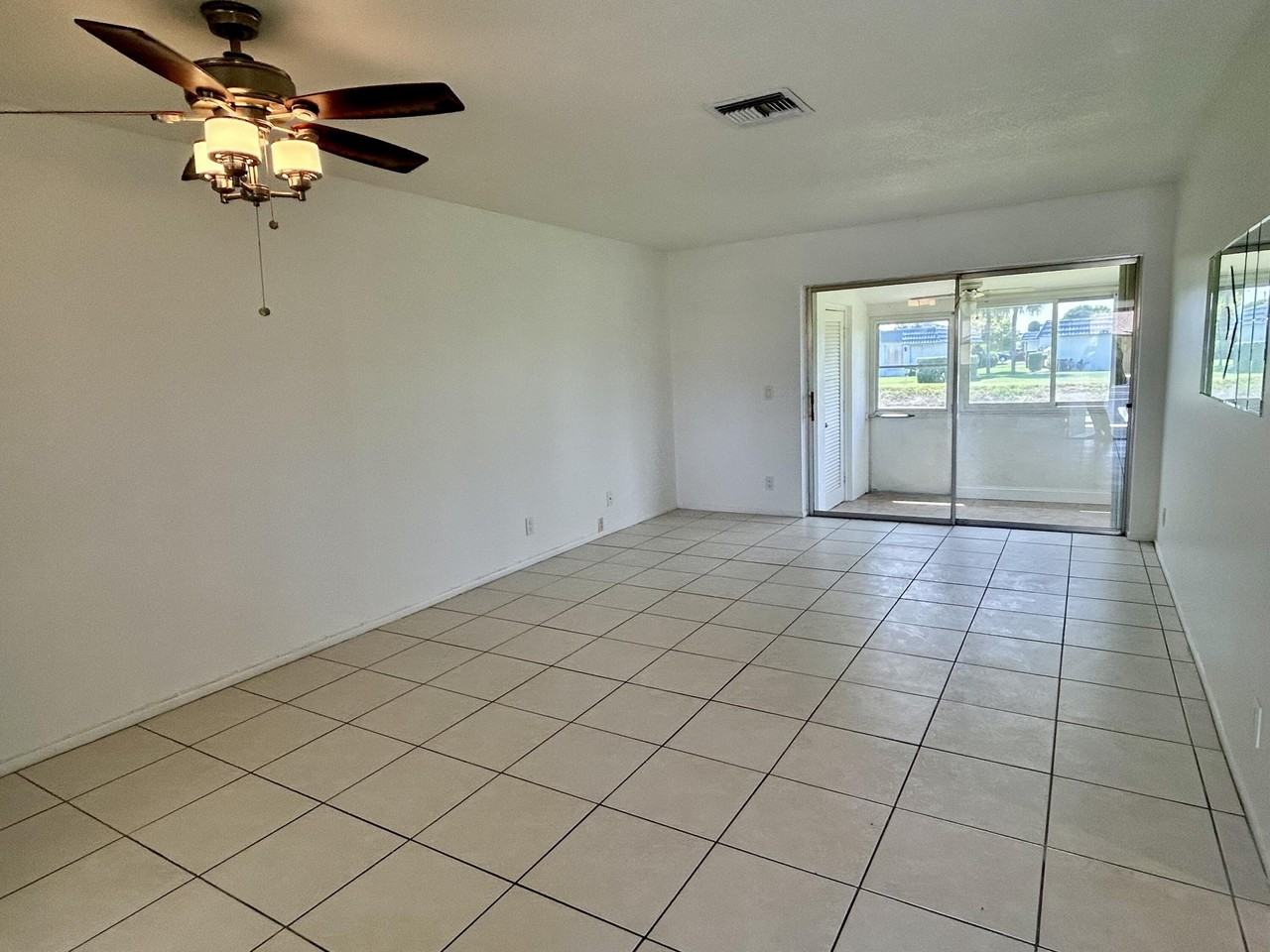 2895 Crosley Dr W #C - Photo 4 of 18