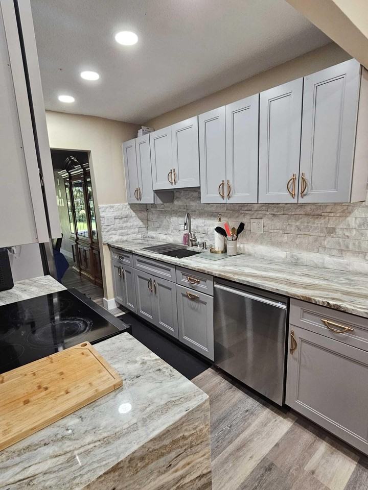 1625 Nw 58th Ave #7 - Photo 7 of 32