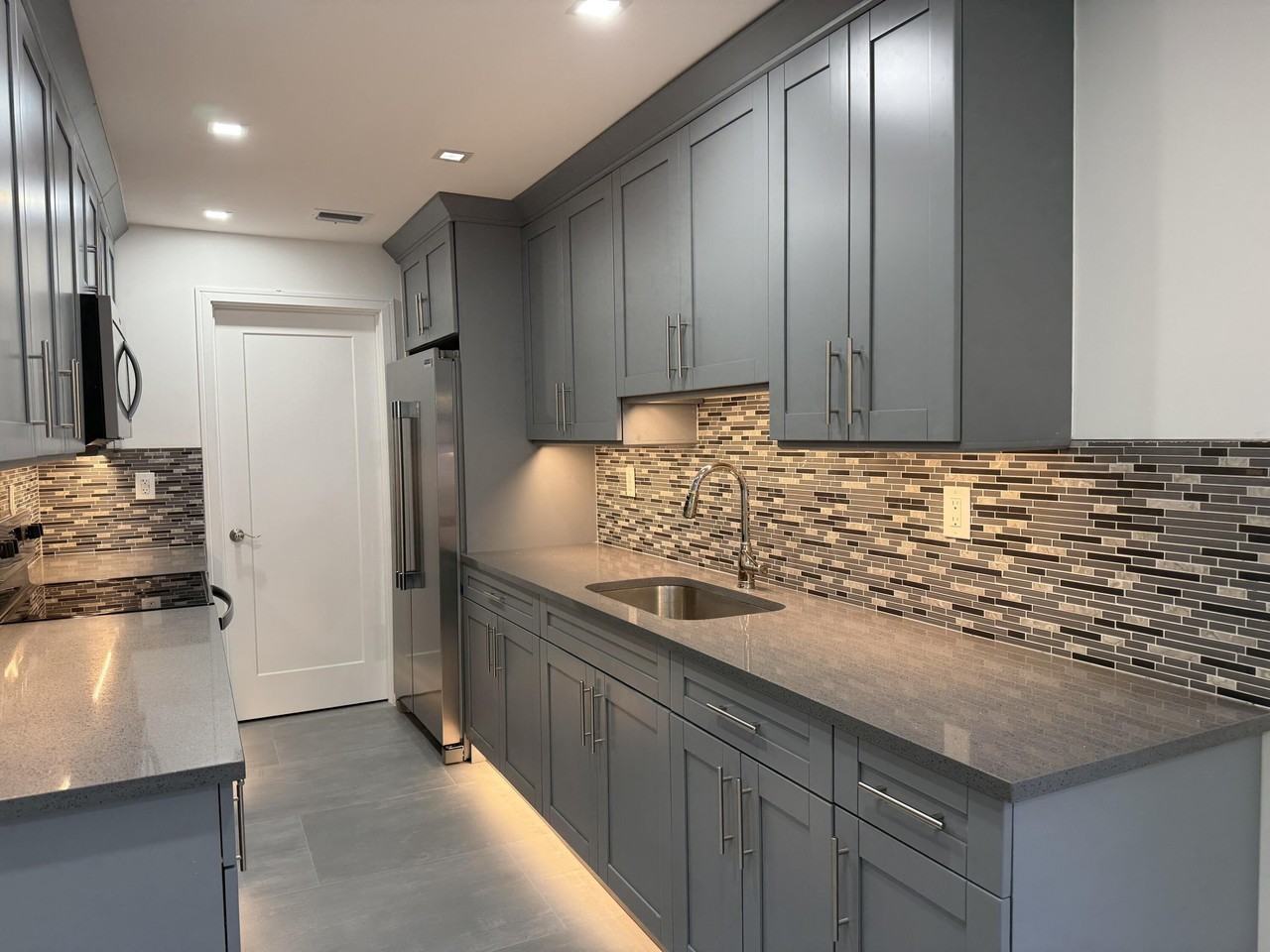 1133 Ne 16th Ave #10 - Photo 5 of 21