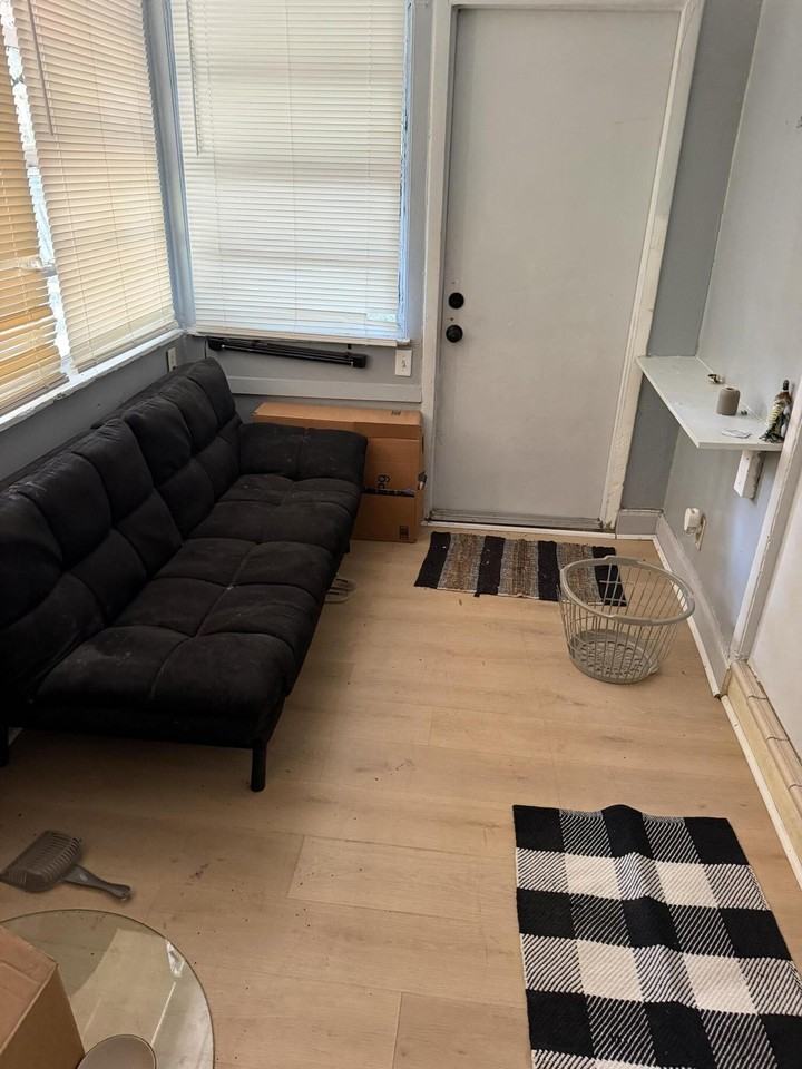 123 Sw 22nd Ave - Photo 7 of 13