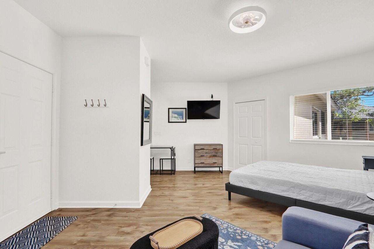 8034 Carnoustie Pl #B - Photo 5 of 35