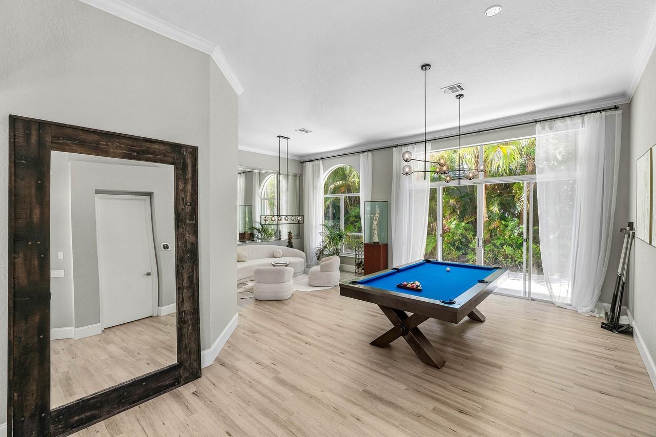 18715 Ocean Mist Dr - Photo 7 of 48