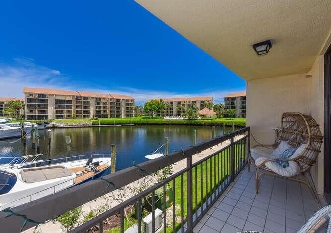 2301 Marina Isle Way #203 - Photo 4 of 50