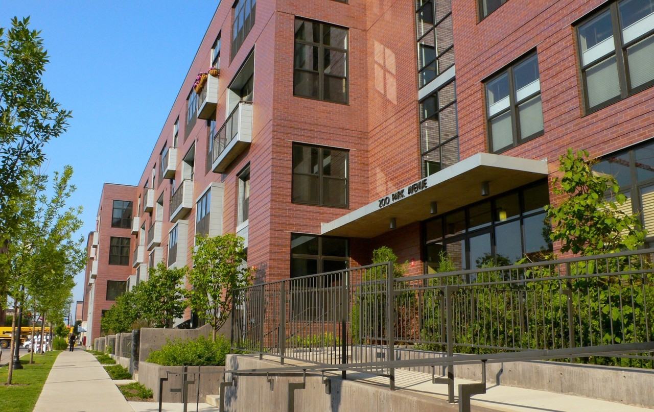 200 Park Ave #401 - Photo 2 of 50