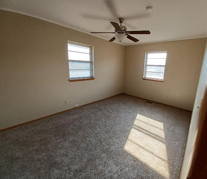 1850 West Rupe Avenue - Photo 4 of 10