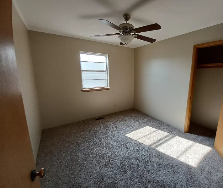 1850 West Rupe Avenue - Photo 5 of 10