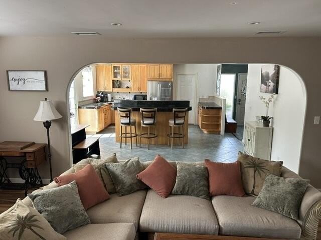 2423 Borton Dr - Photo 3 of 16