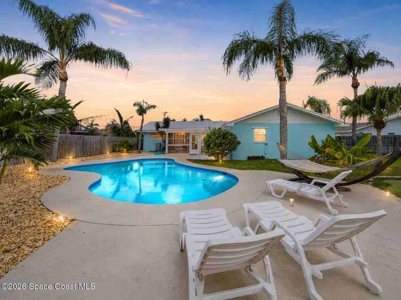 1172 Bay Dr E - Photo 2 of 48