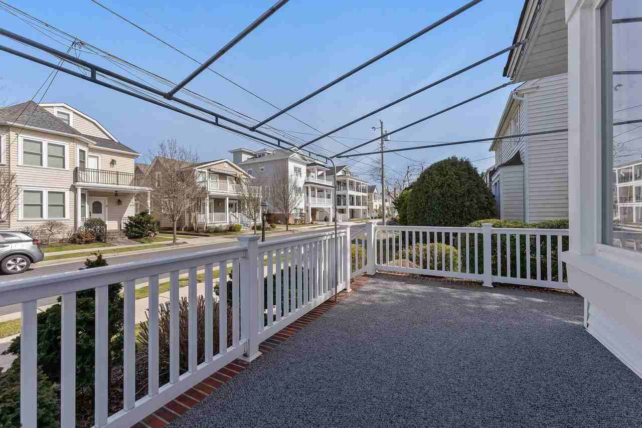 4 S Brunswick Ave - Photo 4 of 36