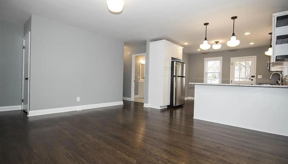 4401 Buchanan Ave - Photo 3 of 25