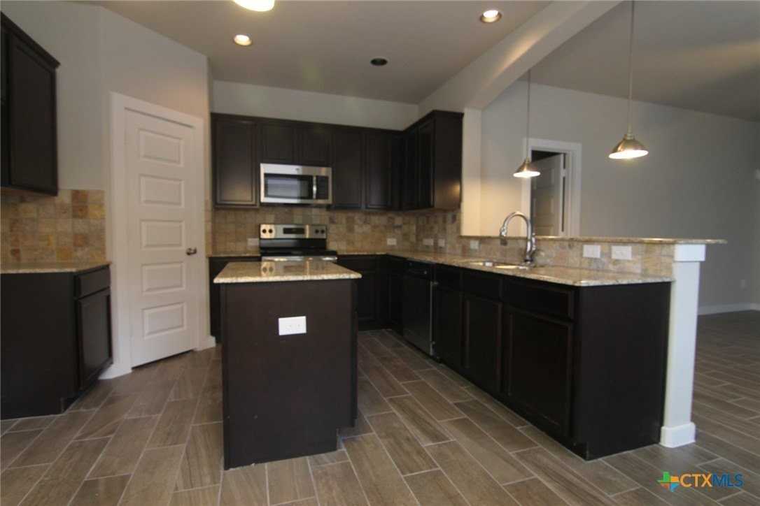 310 Creekside Curv - Photo 6 of 13