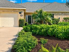 featured image of 67 Torrey Pines Rd