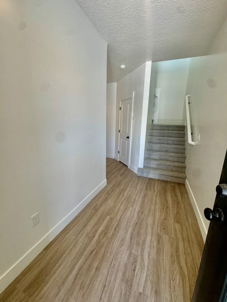 5645 S Aaron Ln #1 - Photo 4 of 18