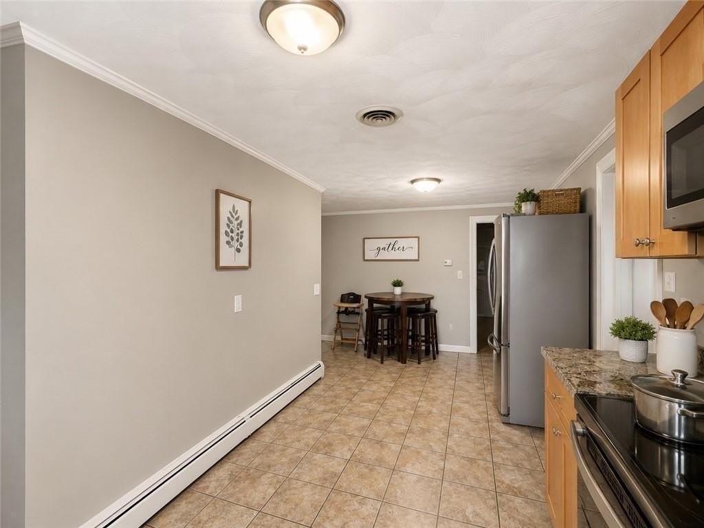 31 Foster St - Photo 2 of 22