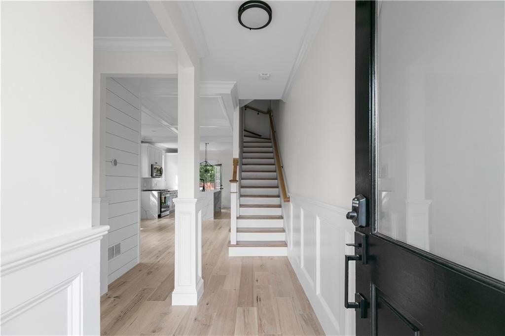 43 Rhode Island Ave - Photo 2 of 29