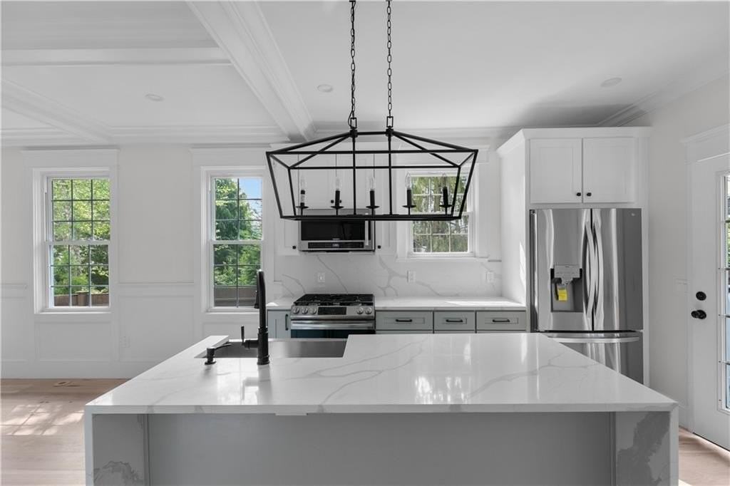 43 Rhode Island Ave - Photo 5 of 29