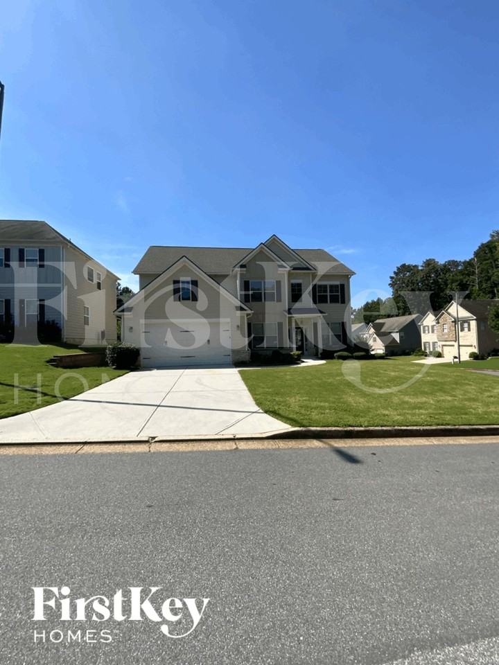 201 Meadow Branch Ln