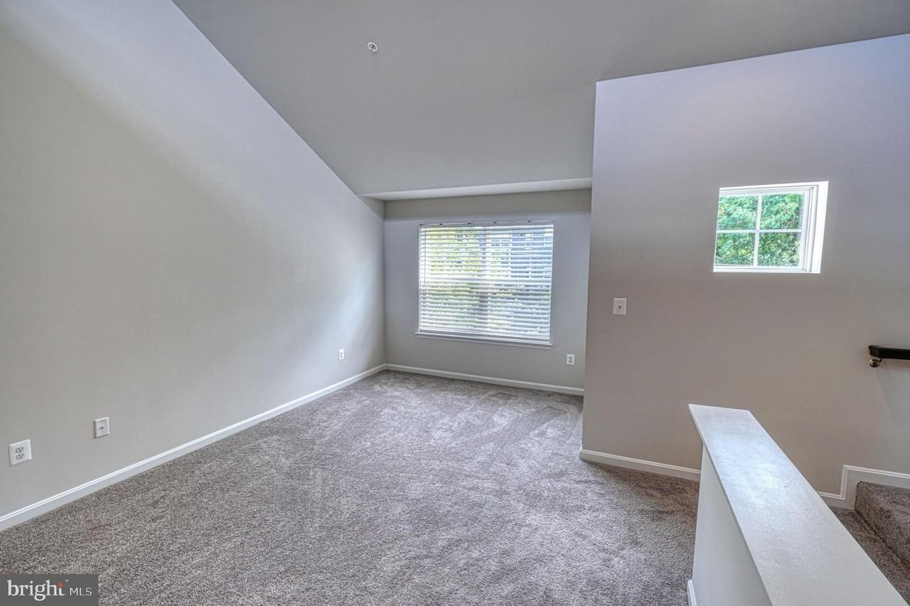 4920 Call Pl Se #D3 - Photo 4 of 32