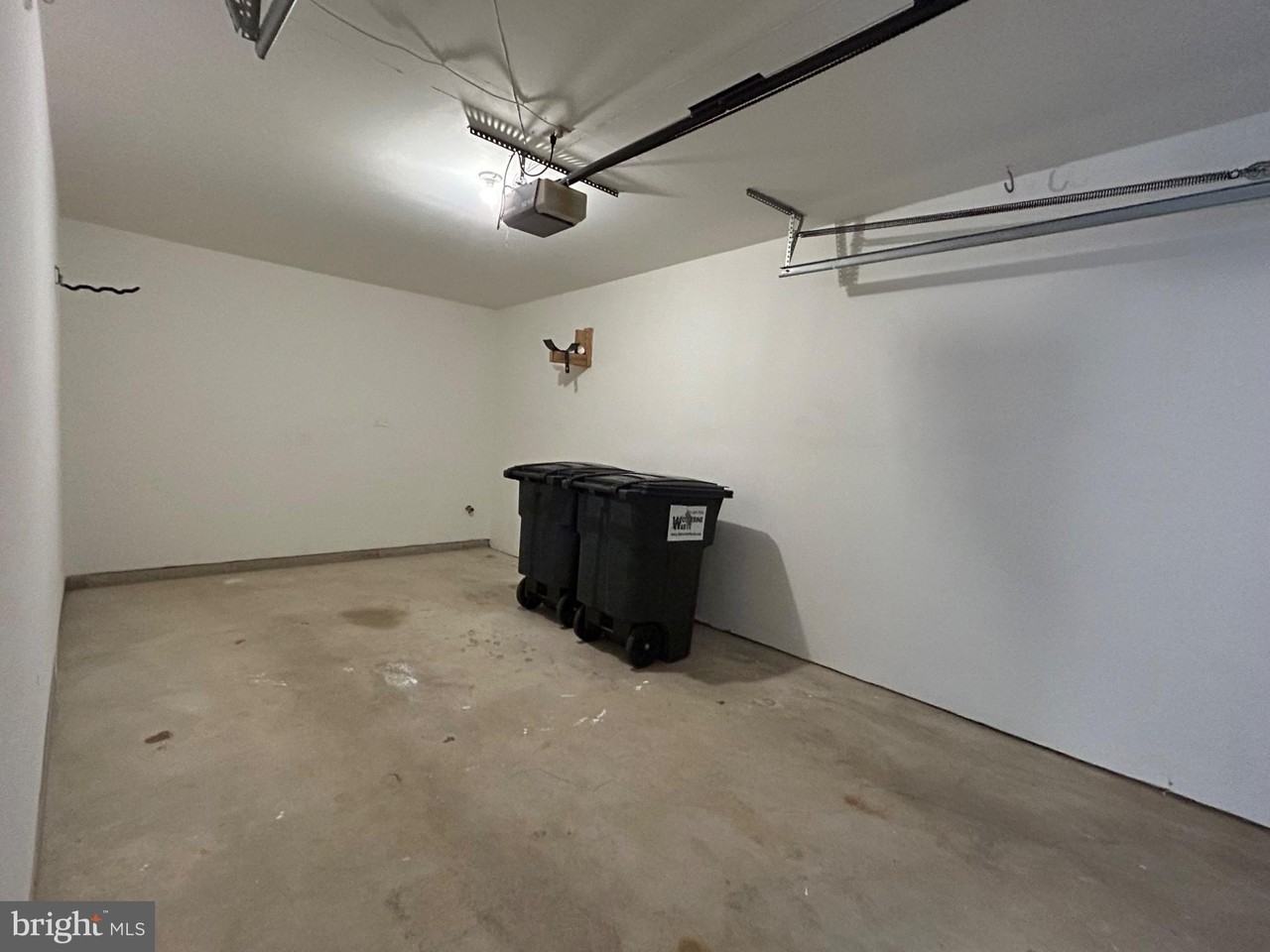 65 Highland Cir - Photo 7 of 36