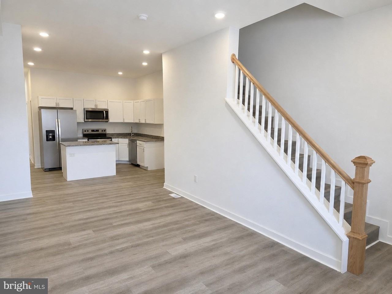 4031 Park Heights Ave - Photo 5 of 16