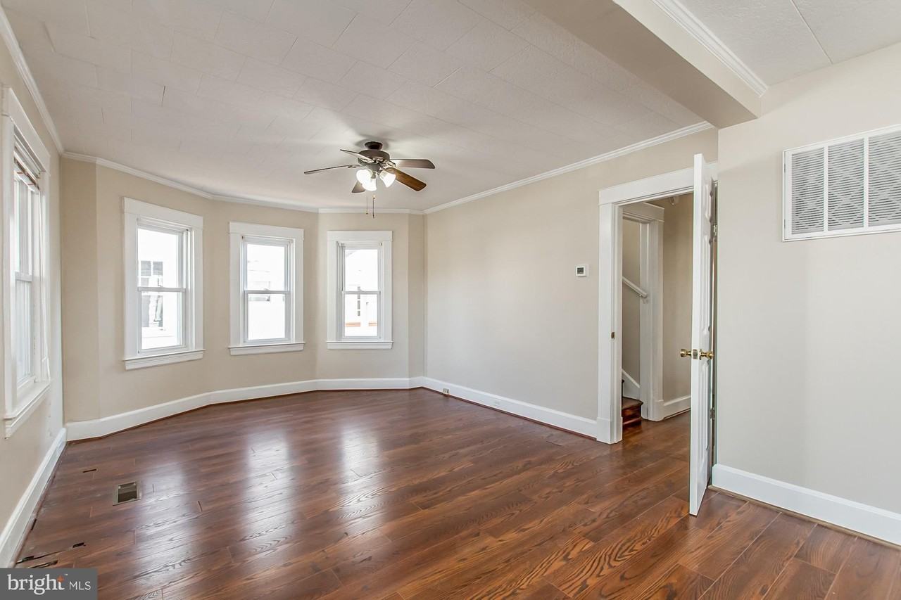 67 Burke Ave - Photo 6 of 39