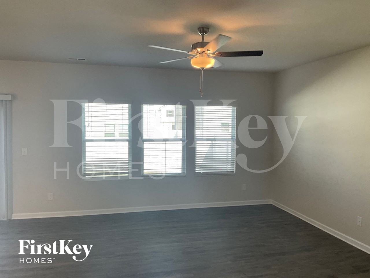 7623 Wallace Farm Ln - Photo 2 of 9