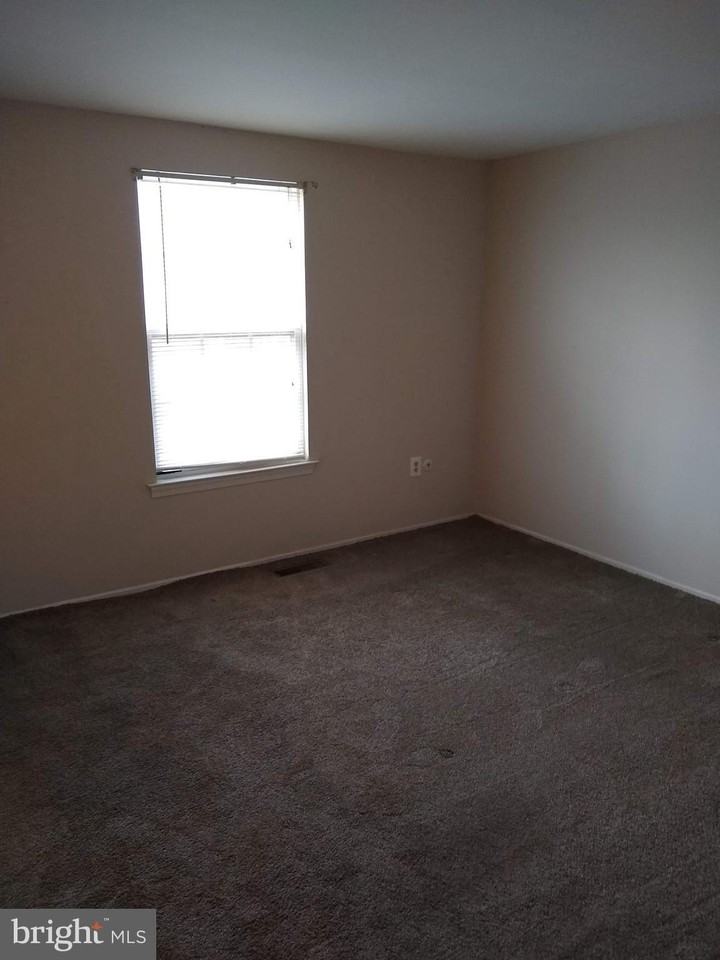 2793 Red Lion Pl - Photo 7 of 26