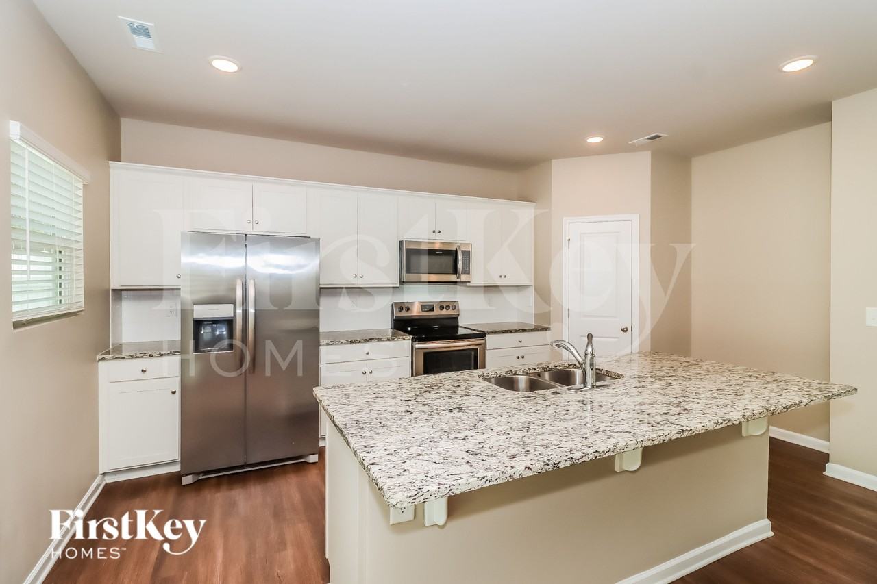 5212 Cobblestone Glen Dr - Photo 6 of 16