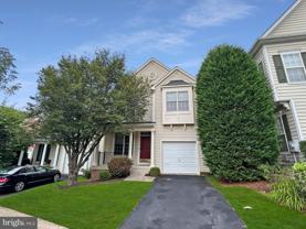 813 Summer Walk Dr - Photo 1 of 1