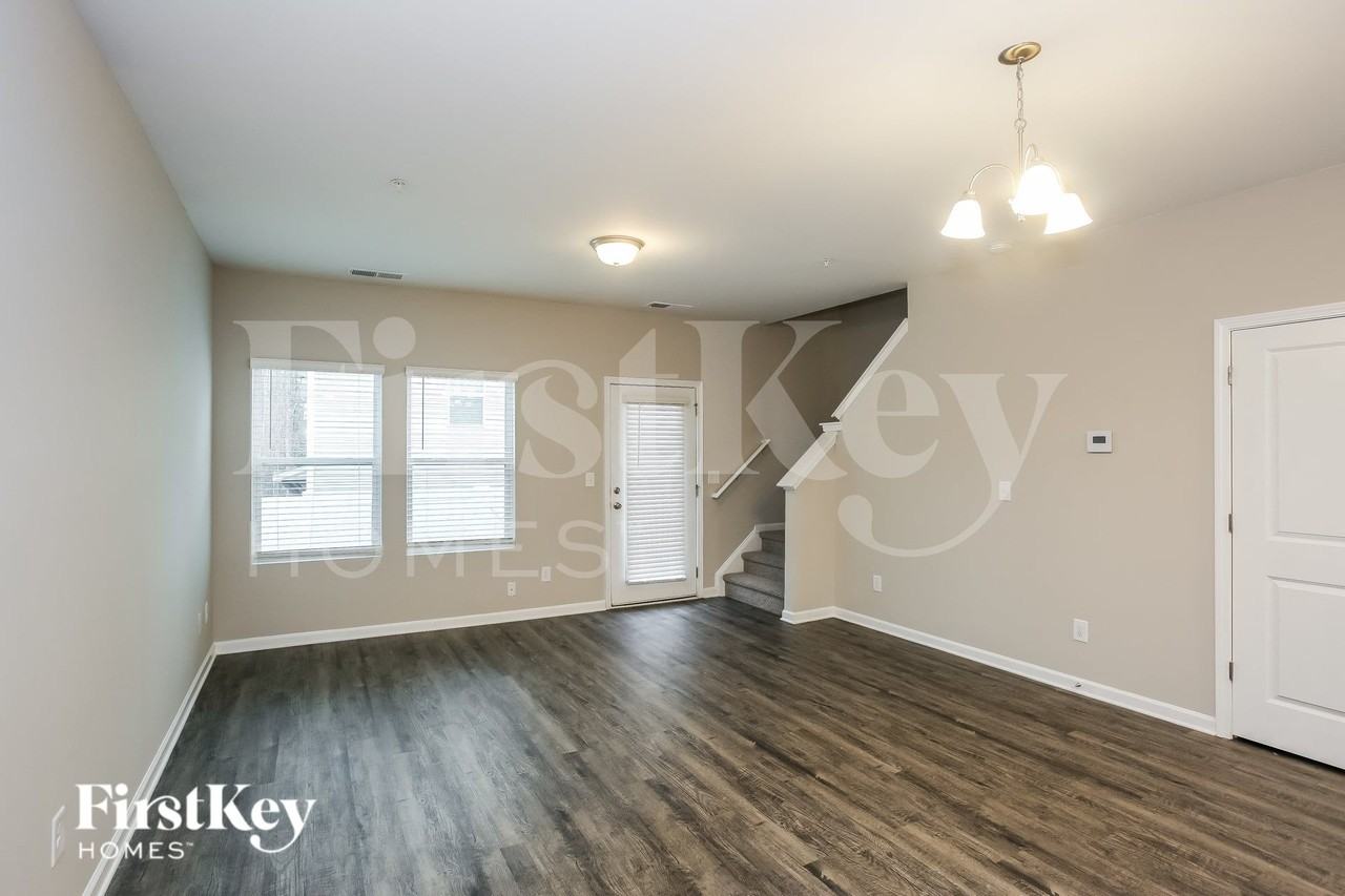 9408 Coddle Ct Nw - Photo 4 of 15