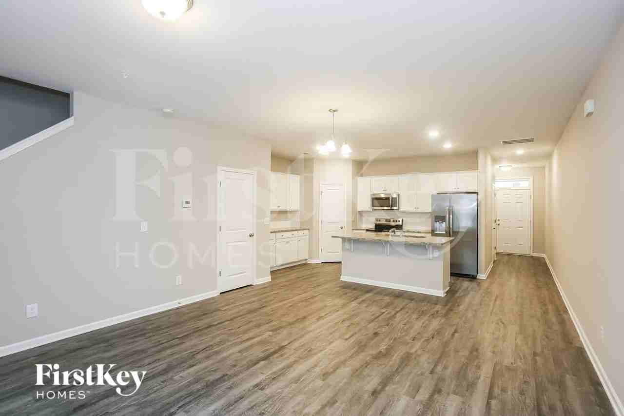 9408 Coddle Ct Nw - Photo 5 of 15