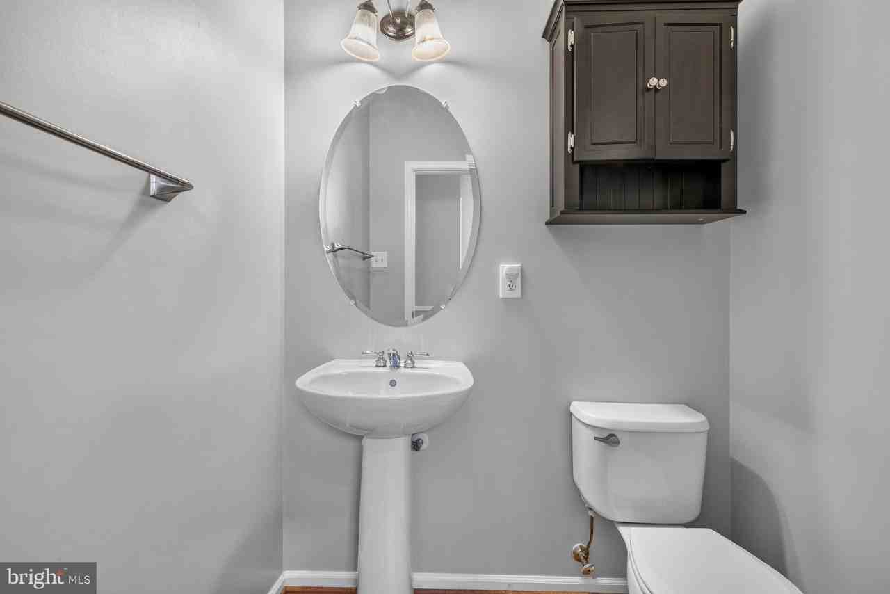 20811 Shamrock Glen Cir - Photo 7 of 21